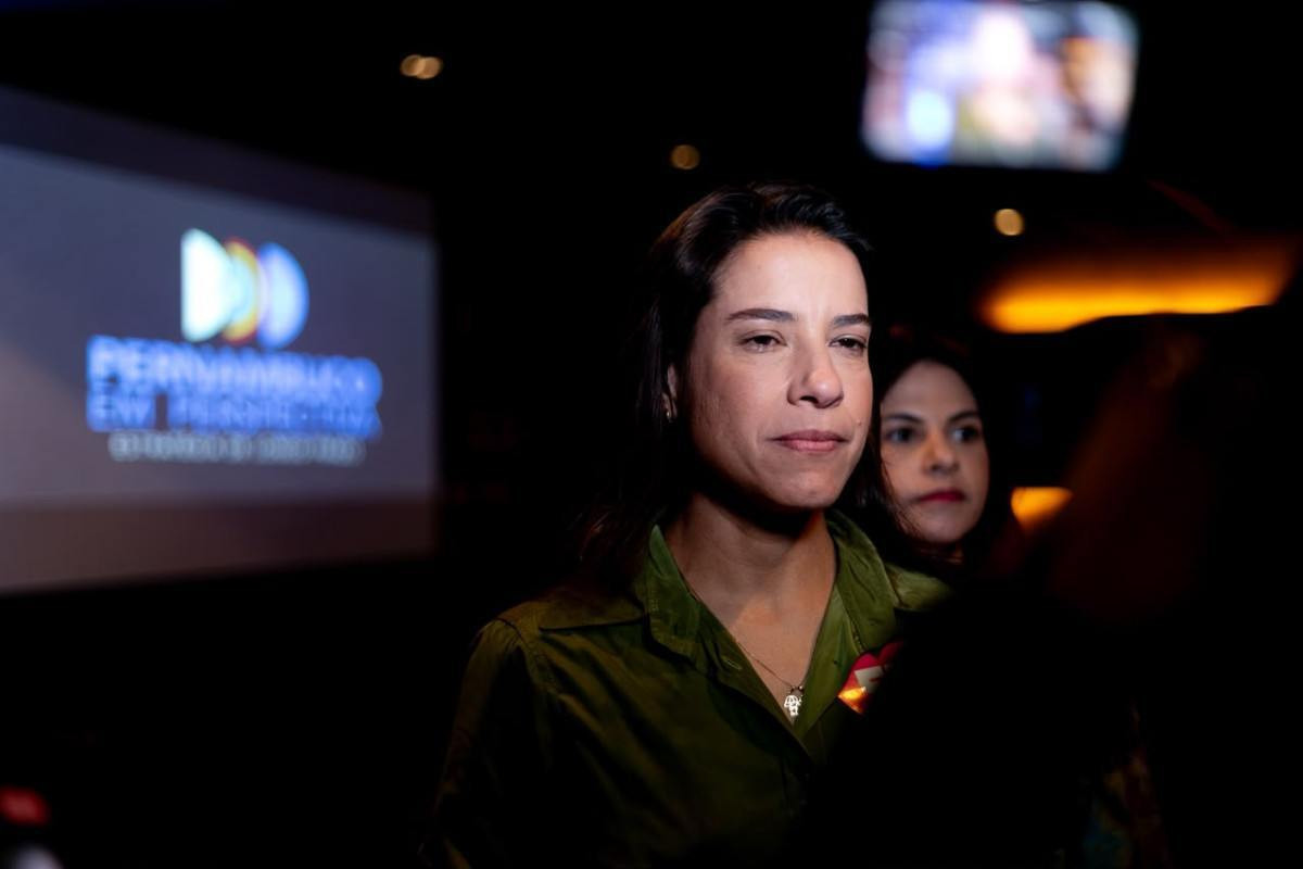 Raquel pede desculpas após repercussão de vídeo em que sugere laqueadura sem consentimento
