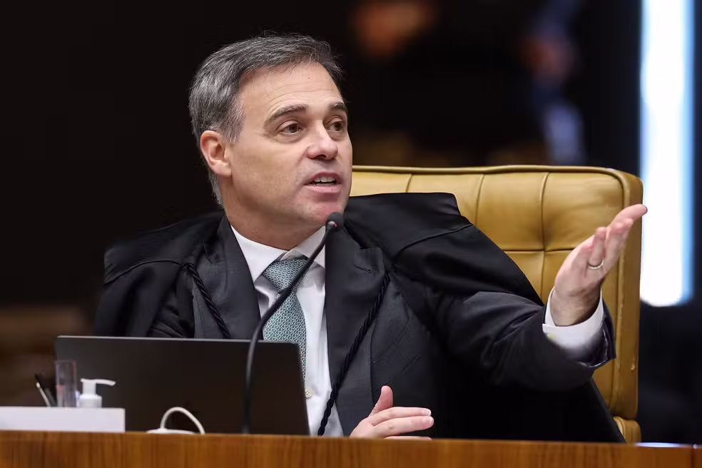 ‘Nada tenho a temer’, diz Mendonça ao mencionar ataques e tentativas de intimidação