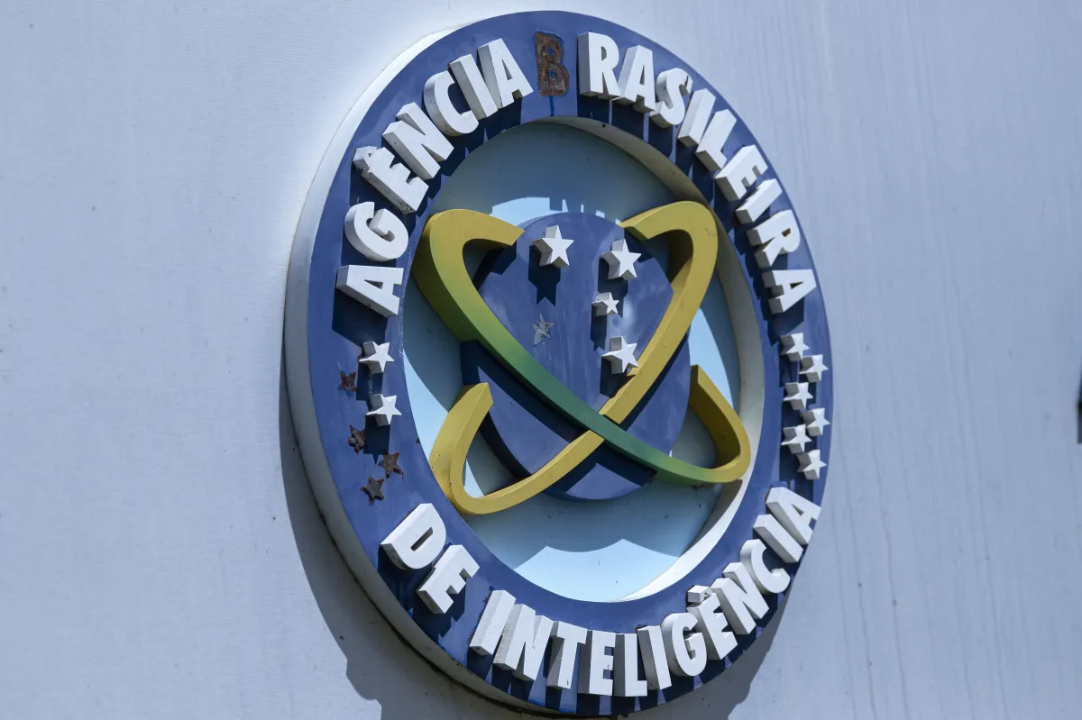 Abin alerta governo e TSE sobre risco de interferência dos EUA em eleições